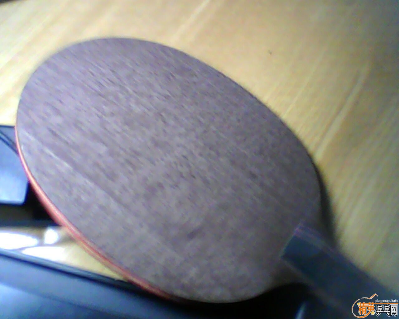 ���׽����еװ塣��      ���̼��7.6   P555  F1 HK1997                    ���˳��ˣ�