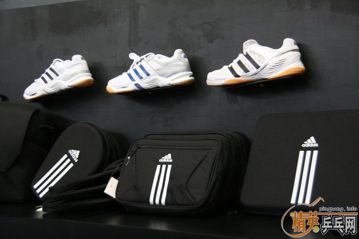 ���ͣ�2010�岩��ƹ�ҳ���ȫ��ͼƬ������