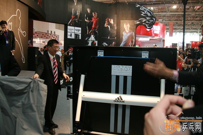 ���ͣ�2010�岩��ƹ�ҳ���ȫ��ͼƬ������