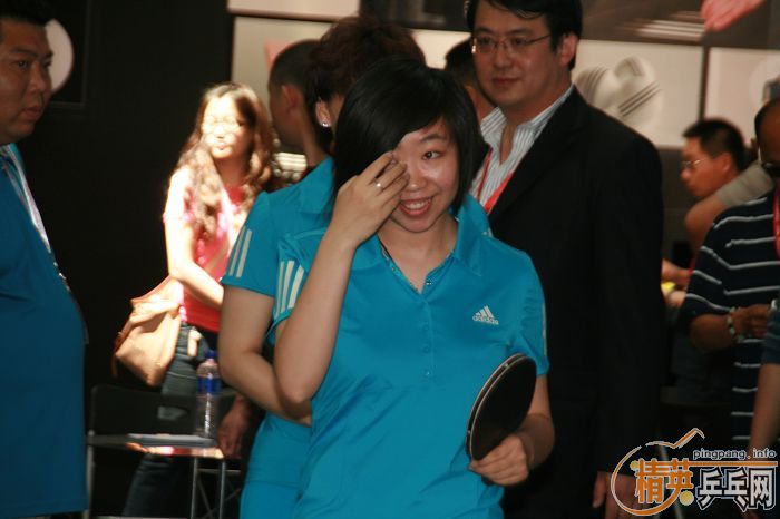 ���ͣ�2010�岩��ƹ�ҳ���ȫ��ͼƬ������