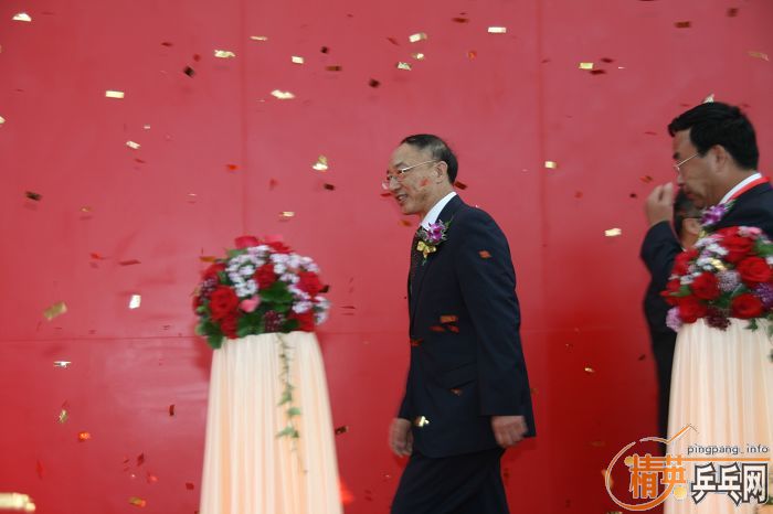 ���ͣ�2010�岩��ƹ�ҳ���ȫ��ͼƬ������