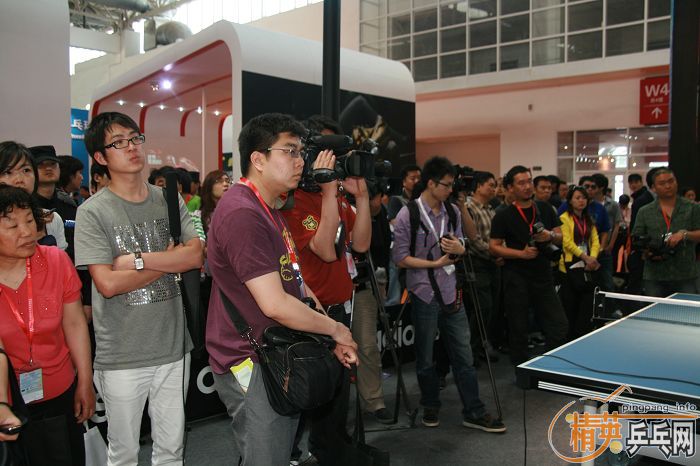 ���ͣ�2010�岩��ƹ�ҳ���ȫ��ͼƬ������