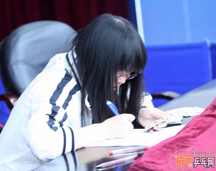 [��ͼ]��Ӣ���ӱ������Ѿ��ֲ�2010��Ӣ-��ׯ�����ӱ�����һƹ���򹫿���(5��3��)���ʵ���ܵ�242�ڡ�