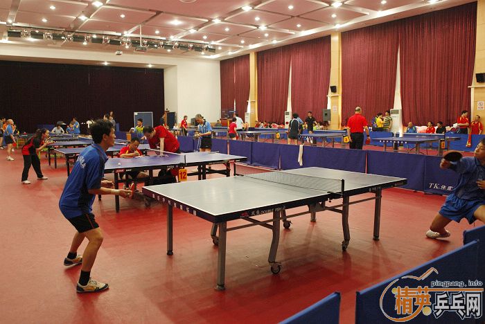 [��ͼ]��Ӣ���ӱ������Ѿ��ֲ�2010��Ӣ-��ׯ�����ӱ�����һƹ���򹫿���(5��3��)���ʵ���ܵ�242�ڡ�