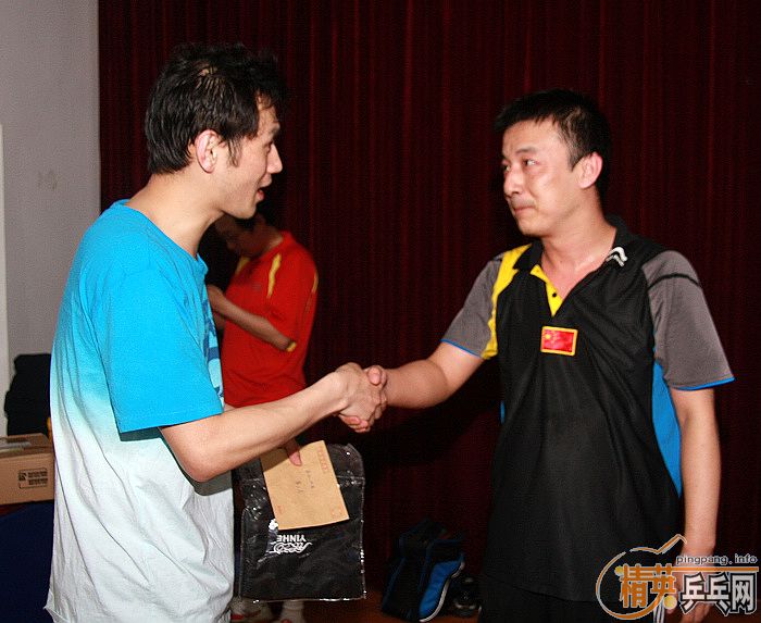 [��ͼ]��Ӣ���ӱ������Ѿ��ֲ�2010��Ӣ-��ׯ�����ӱ�����һƹ���򹫿���(5��3��)���ʵ���ܵ�242�ڡ�