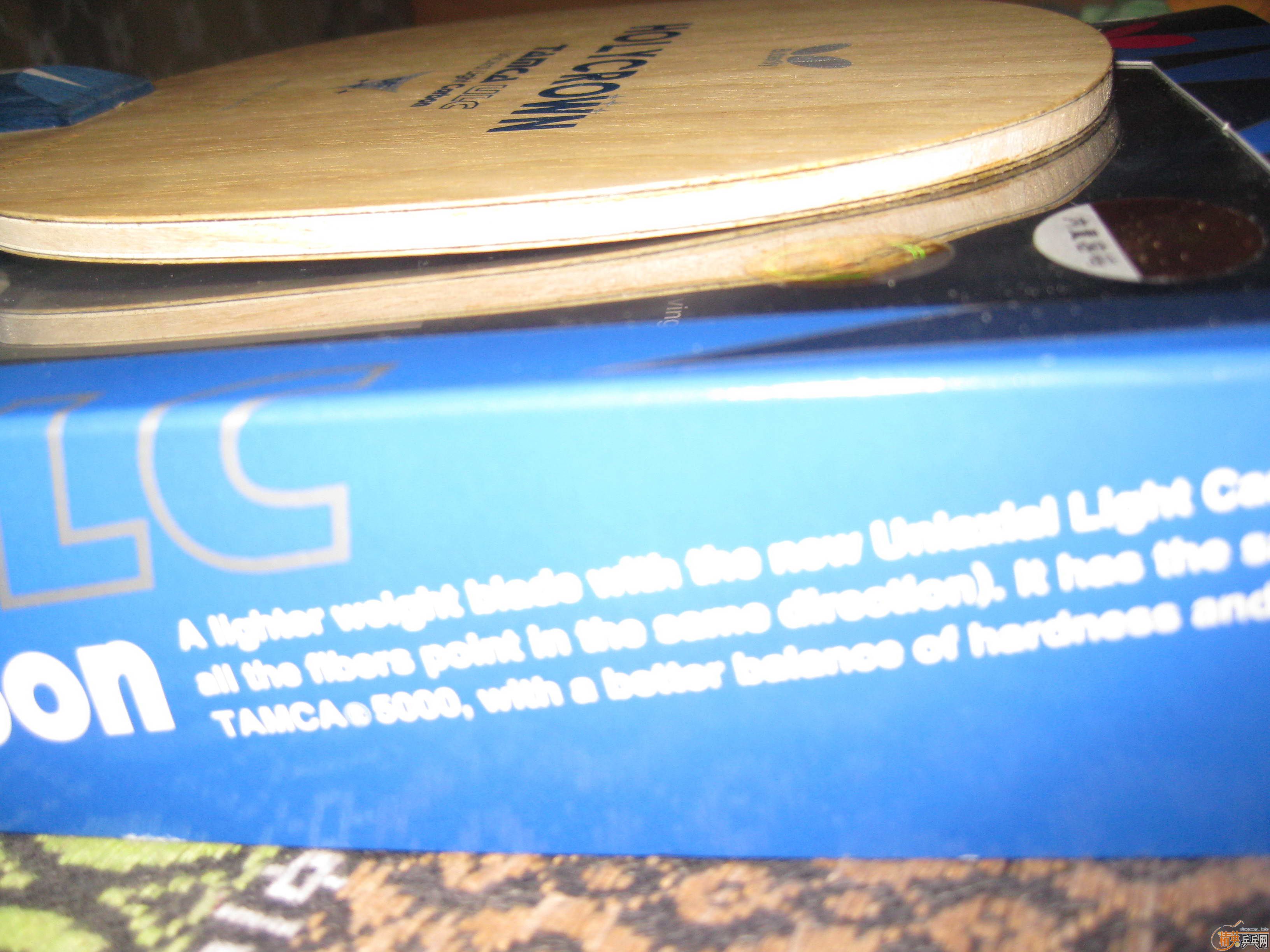 (��ͼ��)��9.8���л�����HOLYCROWN���߶���ά�壬ֱ�壩