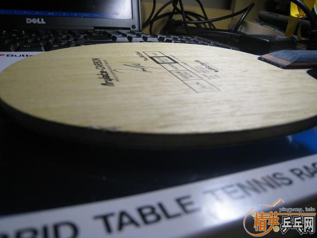 �����ѳ������������������׽����Ⱥ�ɫ�����3��F2