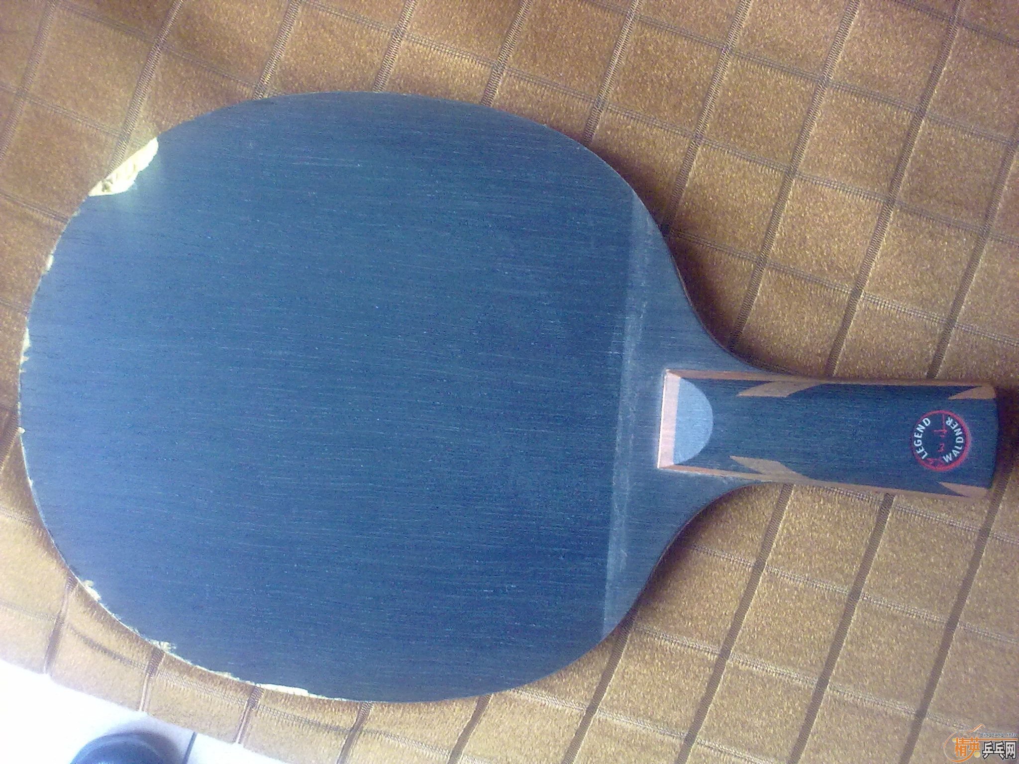 ���ϰ����˺�ɫ����