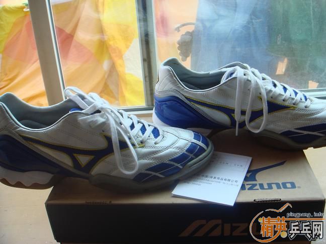 ��һ˫������Ʒ����Ũ�����ۺ�Ь