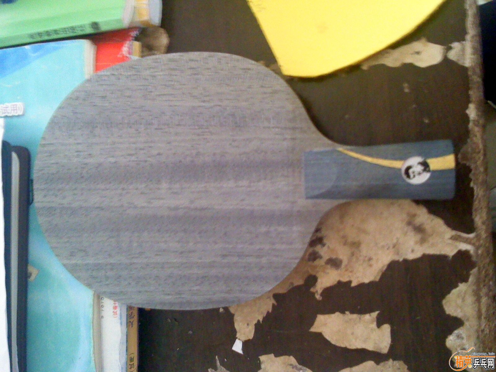 ����𩣬��һ��С��������о��ƴ�ӣ�����ƽ��������Ǯ��200��