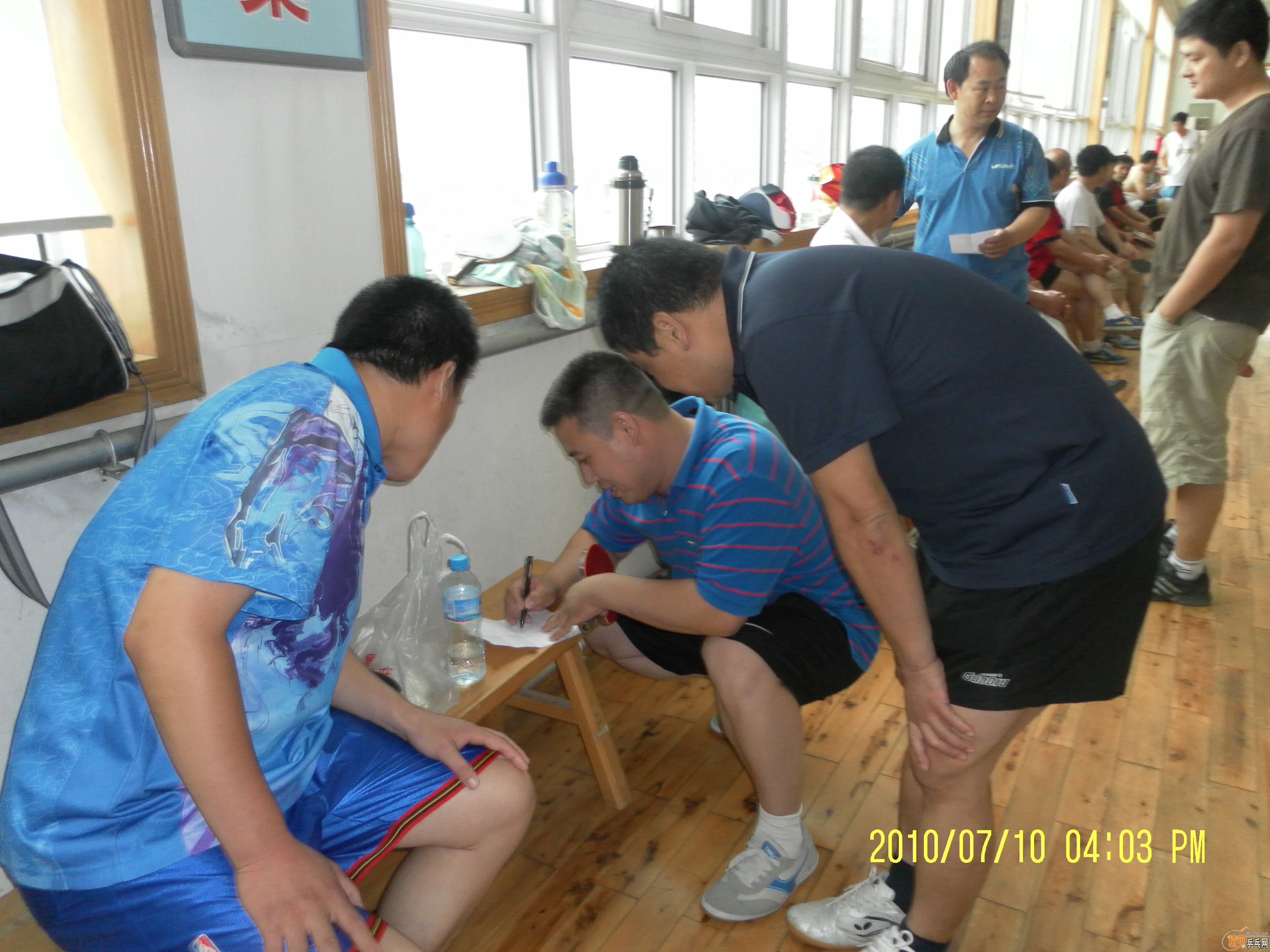 [ԭ]   2010710ӢѾֲƽֲܹʵ