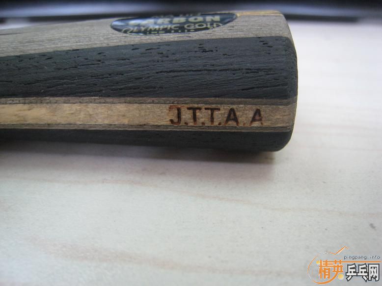 С���������ڷ籩��ȱ�׳��հ���̼����ɫ��ͼ��ֹ�ճ��ģ�������һ��.