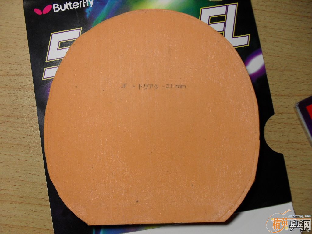 �����������ѳ�����һ�Ρ�����quan xin�ģ��°��������ڣ�39�ȣ�+����el���죬2.1mm�������Ǻ��cl-cr-wrb����