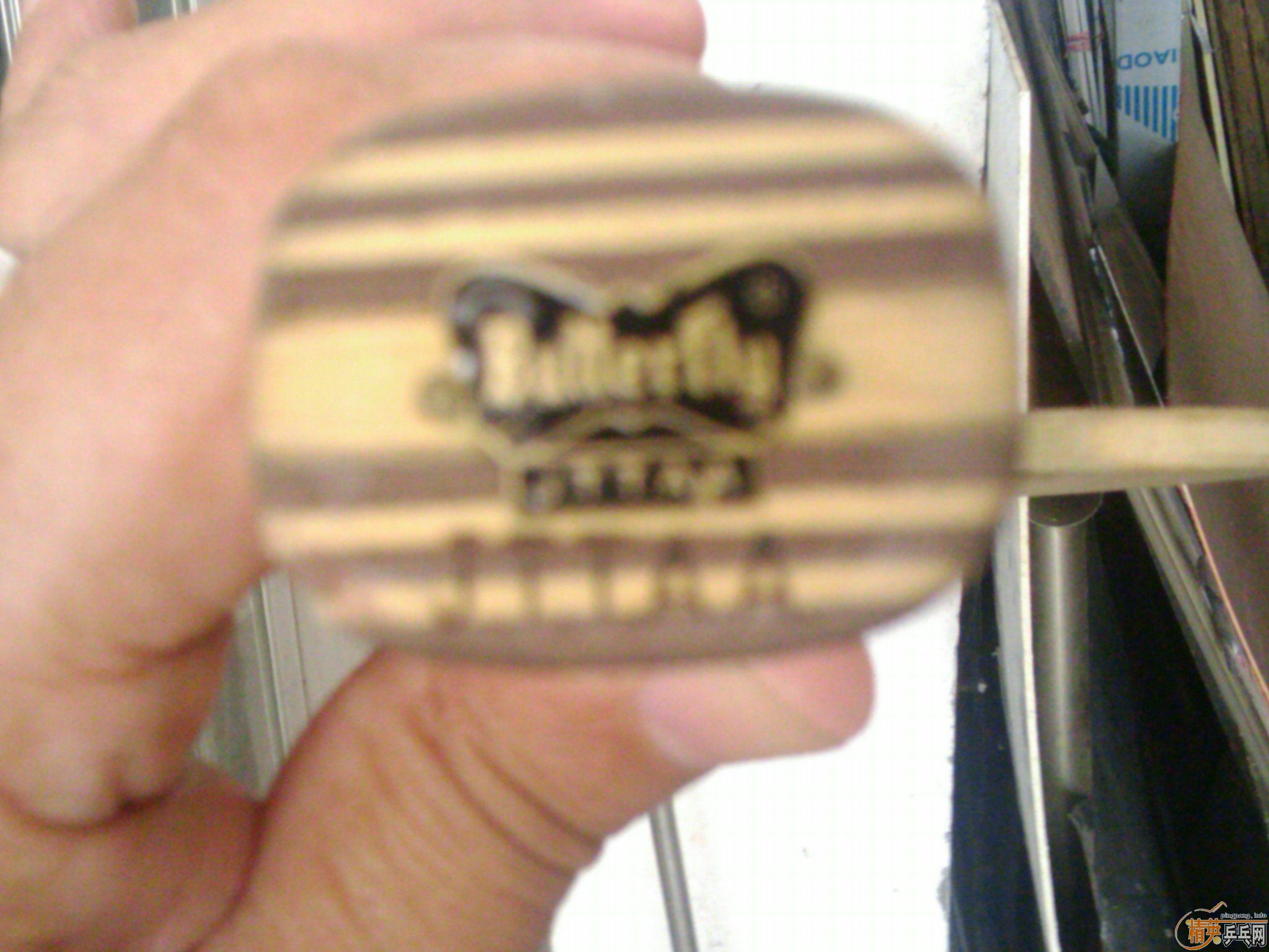 �ͼ۳��л��Ʊ���