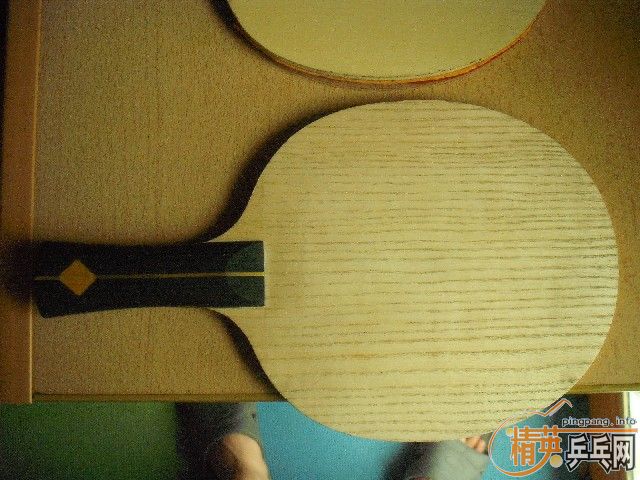 ���µ�Ӳ��еװ壬130Ԫ����