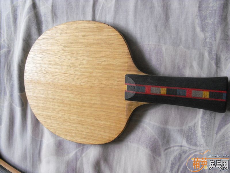 ���򻻶�����ð��ӣ���һ����donic��̼��ǿ���޿�������˿��+�޻����3+banda china ts 330���ʣ��ڶ���������ǩ���л�stiga ������ 300����;���ѵ����������350.