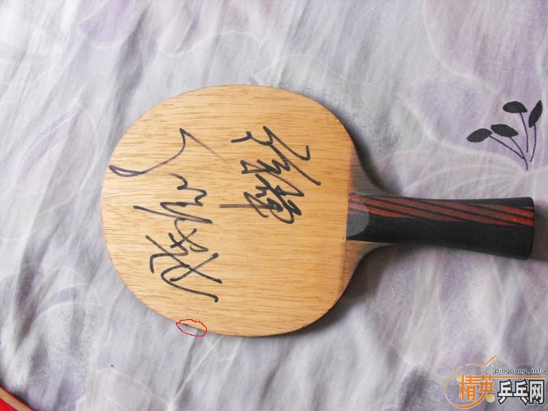 ���򻻶�����ð��ӣ���һ����donic��̼��ǿ���޿�������˿��+�޻����3+banda china ts 330���ʣ��ڶ���������ǩ���л�stiga ������ 300����;���ѵ����������350.