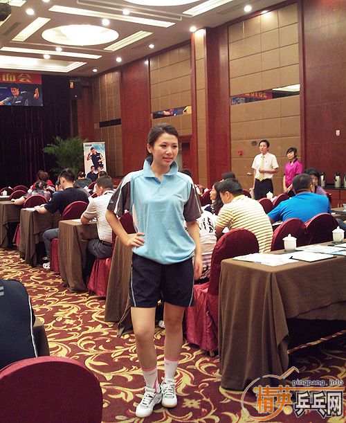 <FONT color=#dc143c size=4>ң2010˴ͻǼںݾУ</FONT>