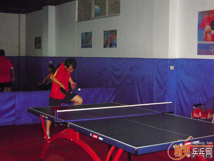 ����VS��Ӣ�������ѻ�Կ����ڶ��غϼ�ʵ