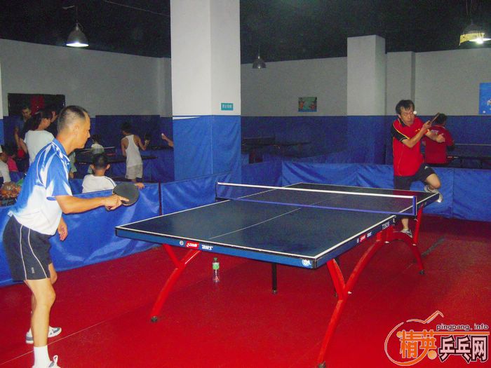 ����VS��Ӣ�������ѻ�Կ����ڶ��غϼ�ʵ