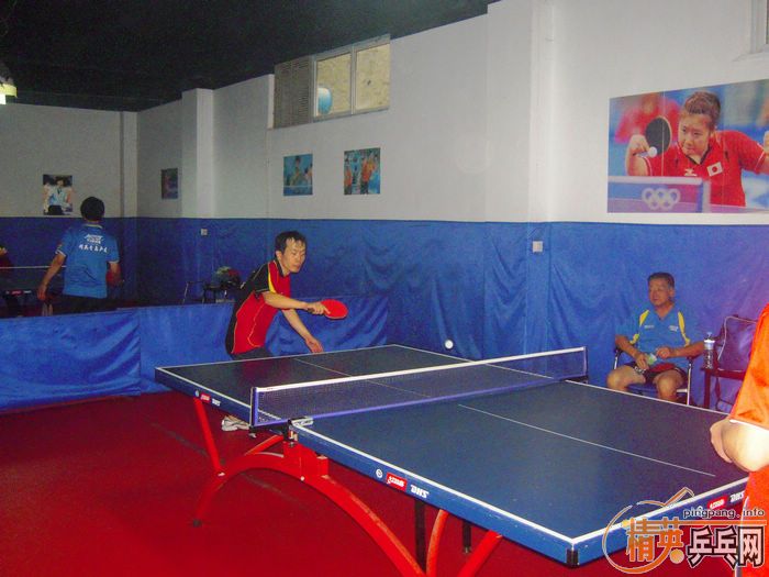 ����VS��Ӣ�������ѻ�Կ����ڶ��غϼ�ʵ