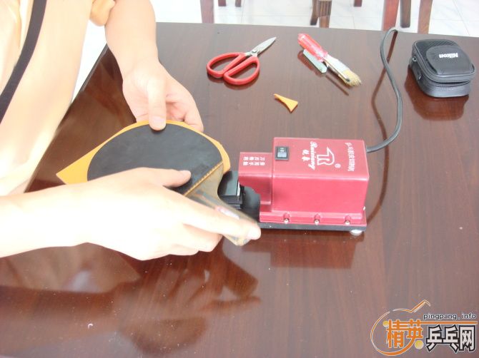 ������������ƹ����Ƥ�и����������