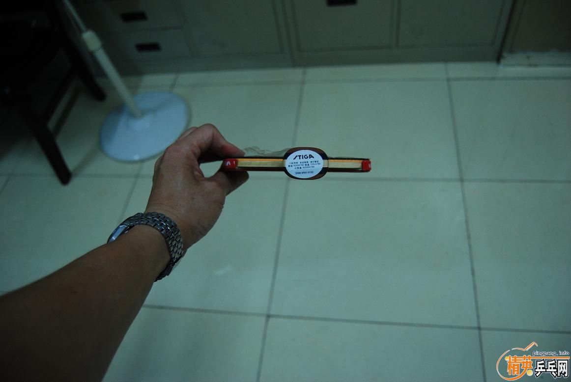 ��˹�ٿ�AC,����һ��(�԰�)������3��Ƥ,300����,�򻻺��.