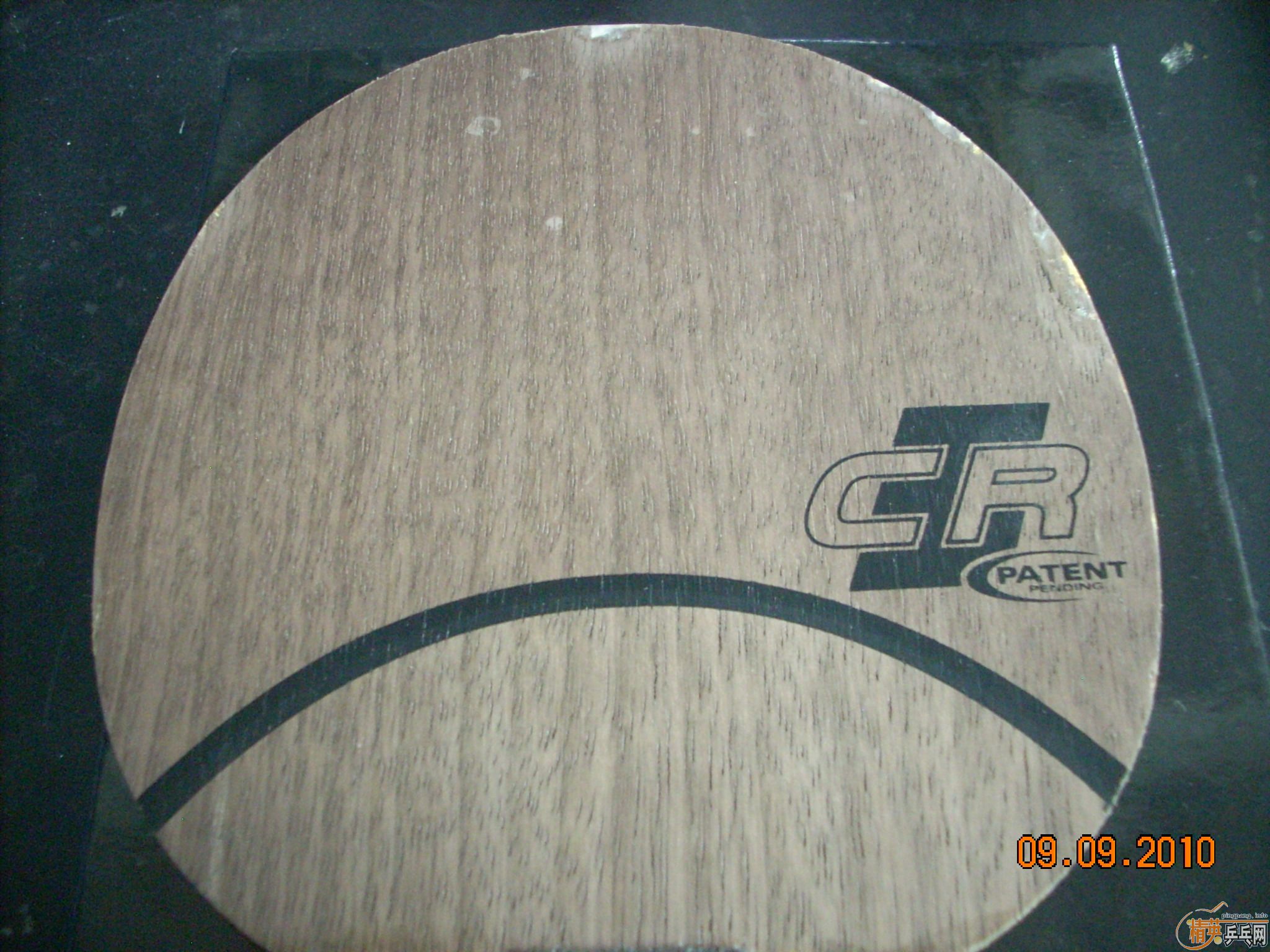 ���ֻƱ�OC-CR��FL����Լ87g,��Լ5.5mm,��һƬ�л���ͣ���ɫ��