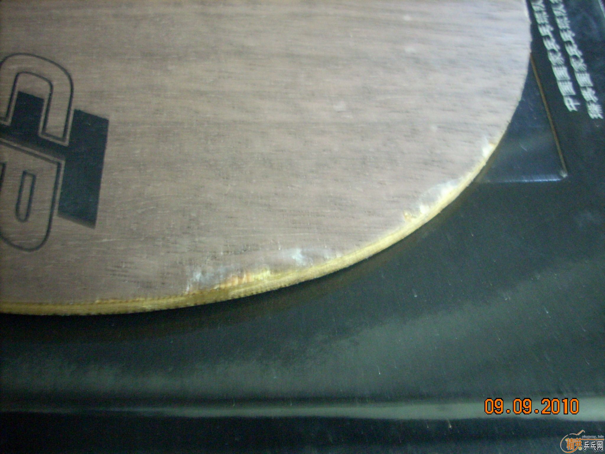 ���ֻƱ�OC-CR��FL����Լ87g,��Լ5.5mm,��һƬ�л���ͣ���ɫ��