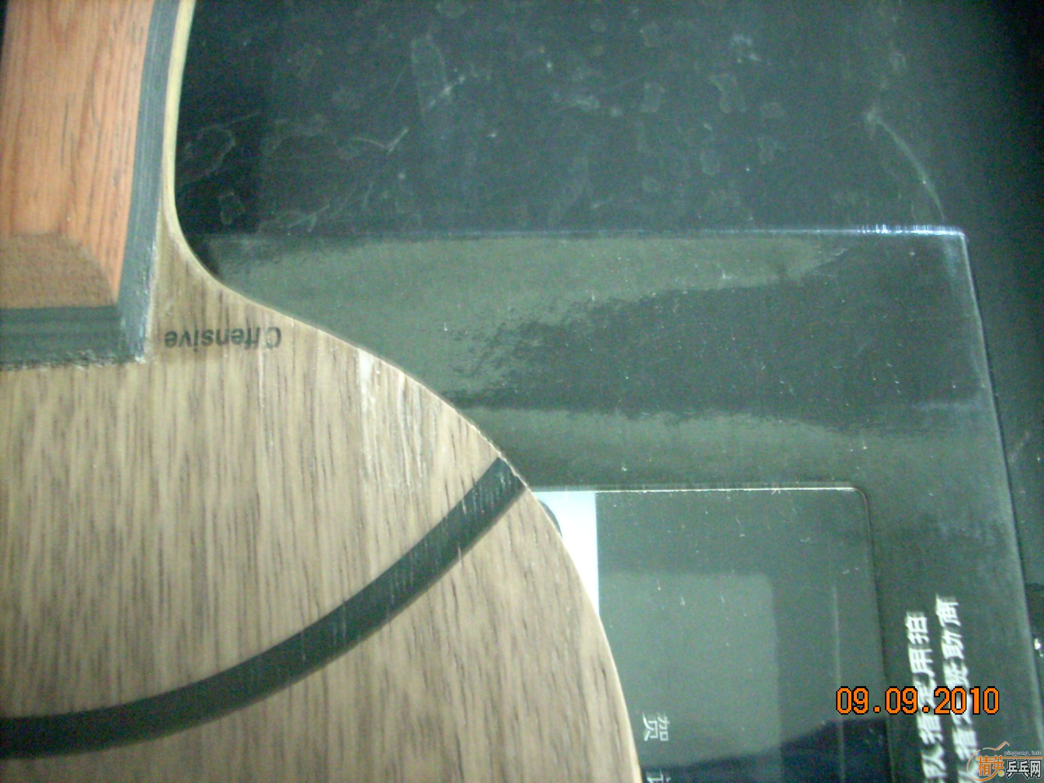 ���ֻƱ�OC-CR��FL����Լ87g,��Լ5.5mm,��һƬ�л���ͣ���ɫ��