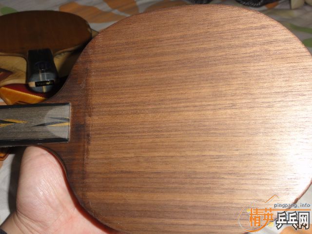 240��֣��ϻ���Ʒ�װ�5��ֱ�����µ¶���1�����µ´�ľ������1