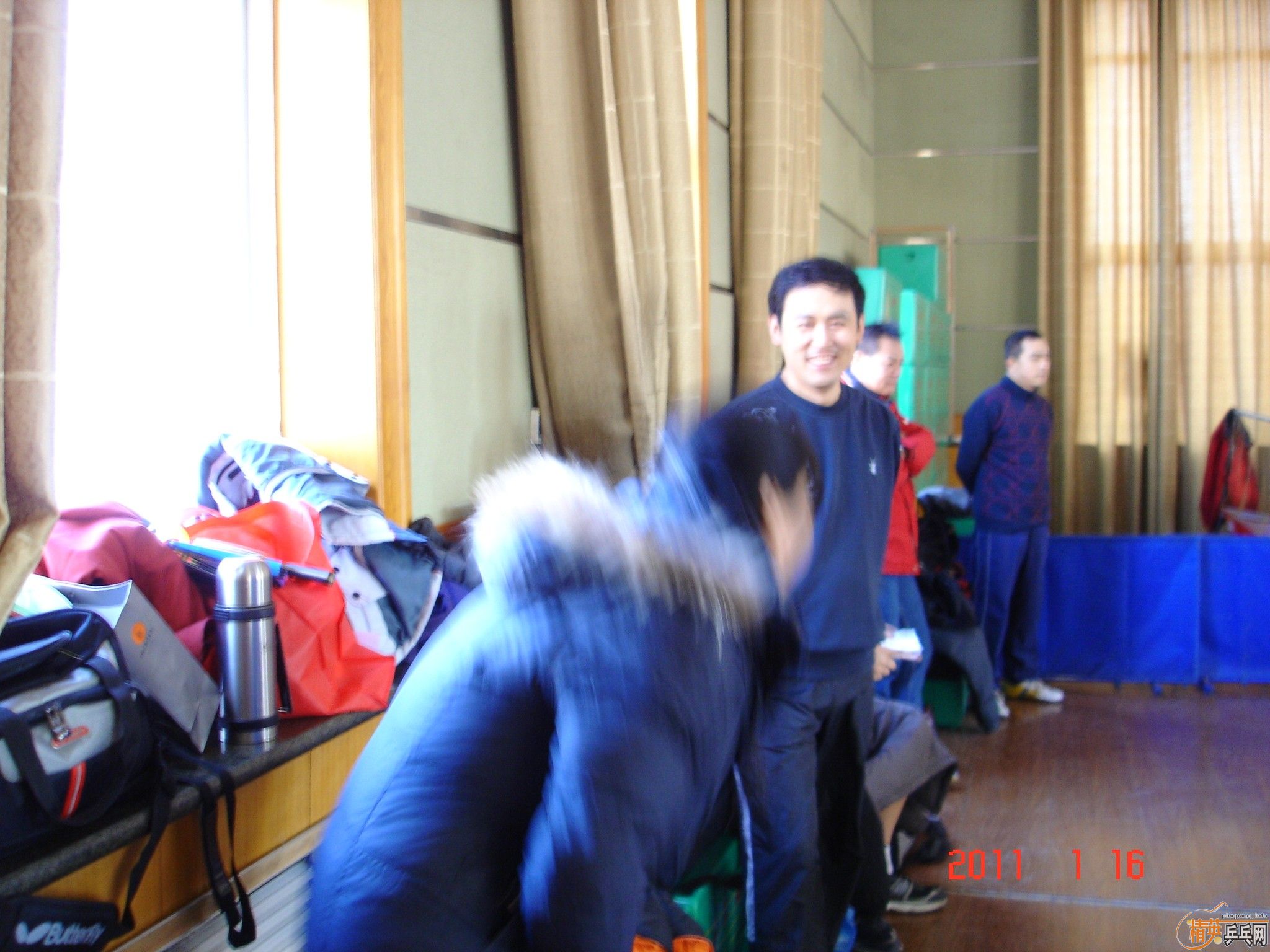 [ͼ]Ӣµ()ƹҾֲ2011걭Ƭ