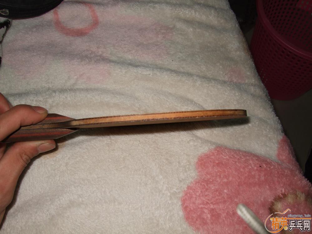 ���Ŀ�ľ��ֱ��YE�����ֱ��