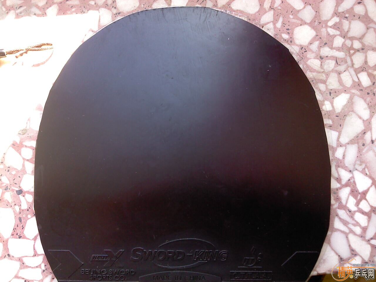 30Ԫ���ʳ�һ�ŷǳ��µ����µ�KING�׽����ϼ���ǰ�ְ棬�������ǣ�