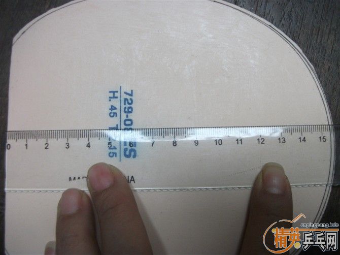 ���������������Ŵ��70���ʣ�����ߴ�ó�ɫ��彺Ƥ 729 08 es��hk1997�ձ�����