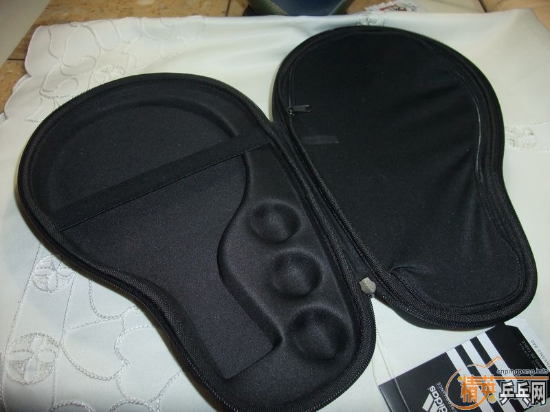 ��Ʒ ���ϴ�˹ ���