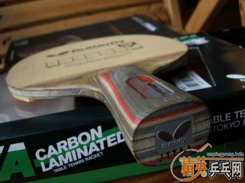 [�Ƽ�]����� �л�������̼��CL-CR-WRB��Ʒ��һ��������˫ϲ�װ壬��651��Ƥ��