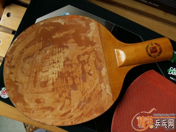 [�Ƽ�]����� �л�������̼��CL-CR-WRB��Ʒ��һ��������˫ϲ�װ壬��651��Ƥ��