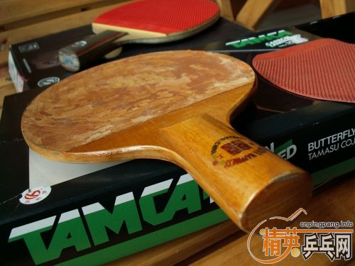 [�Ƽ�]����� �л�������̼��CL-CR-WRB��Ʒ��һ��������˫ϲ�װ壬��651��Ƥ��