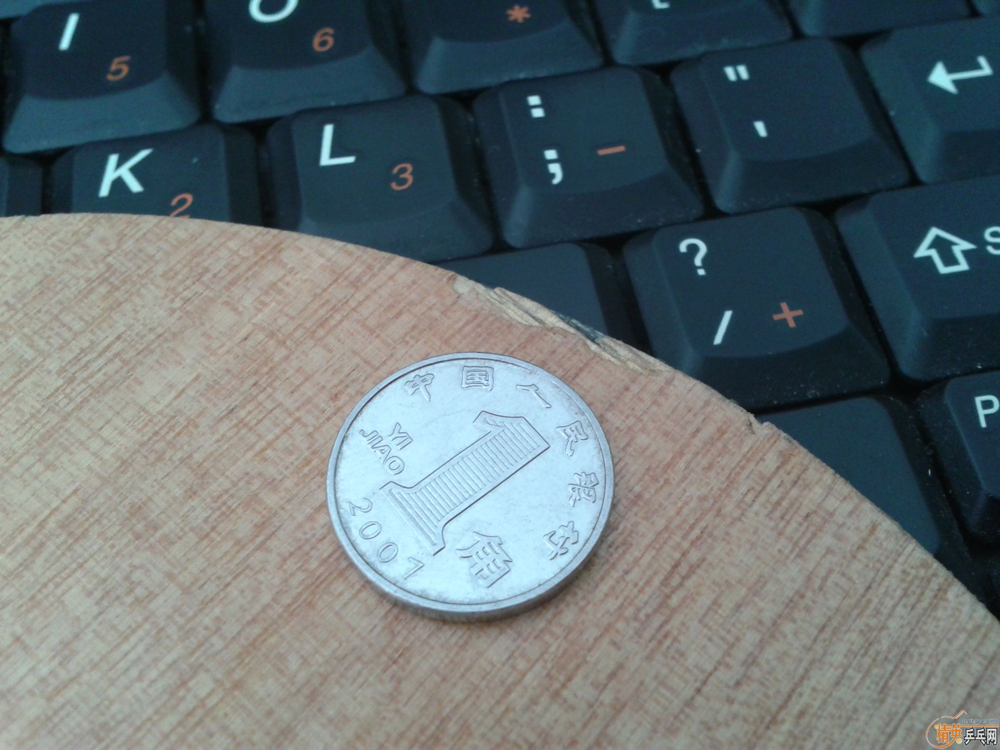 ����ɫ�õ�������̼