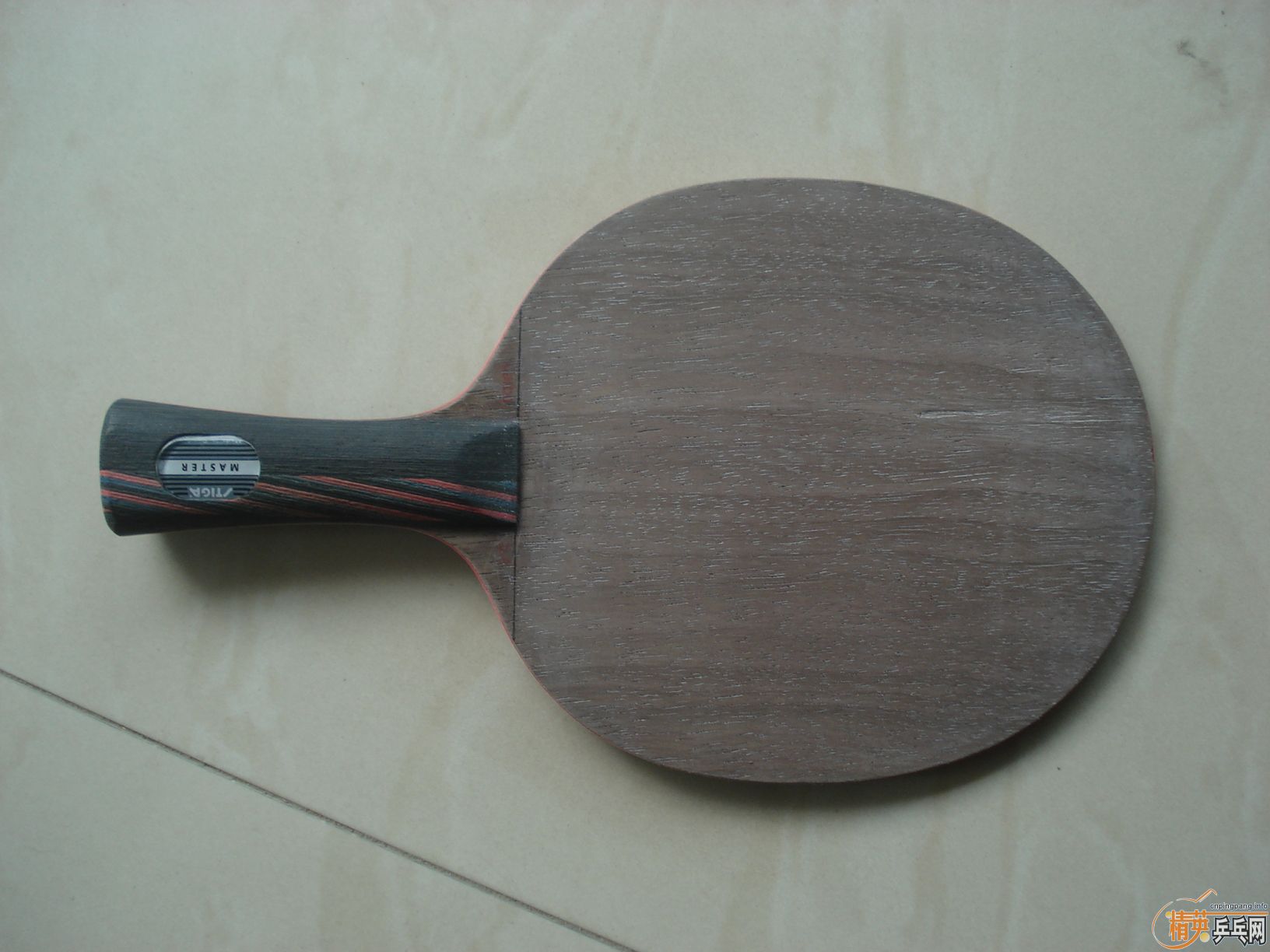 ����  ���