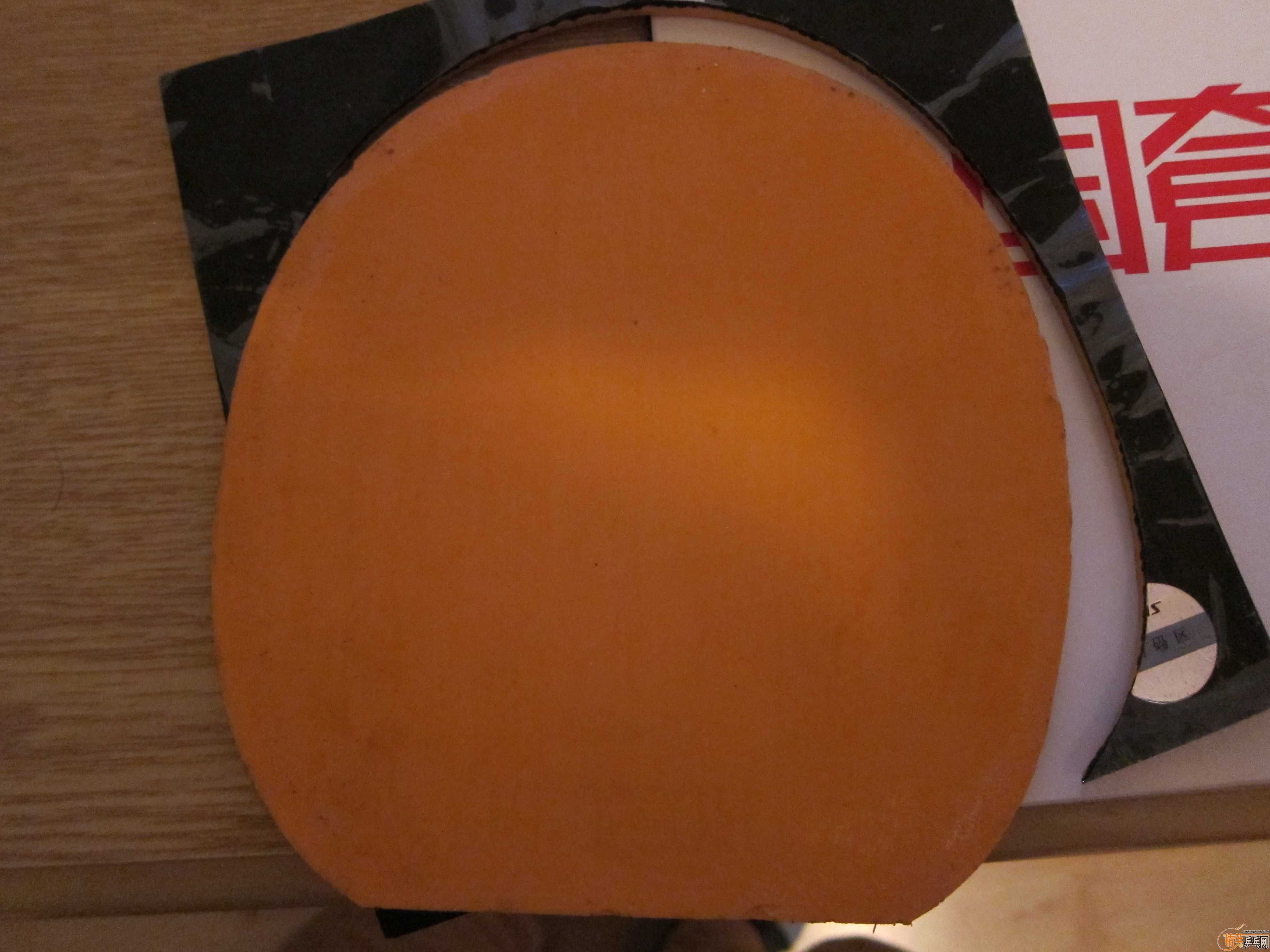 ����ɫ �ƺ��� 40�� 9.5�� ���������� һ��