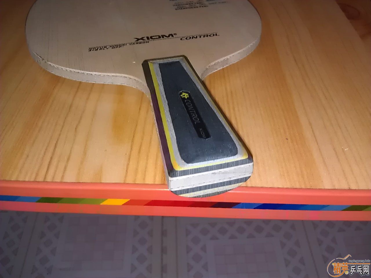 ����XIOM�߶˵װ�һֻ