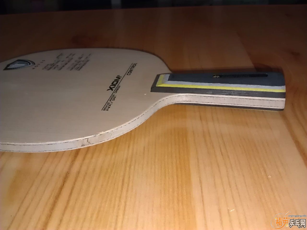 ����XIOM�߶˵װ�һֻ