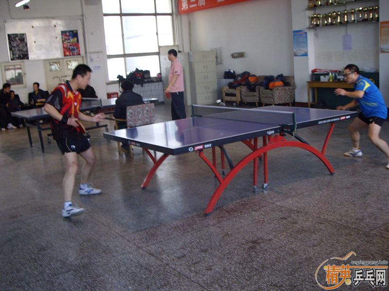 �������Ʊ�A��С����Ⱥ��֮��PK�����ֶ���myth��