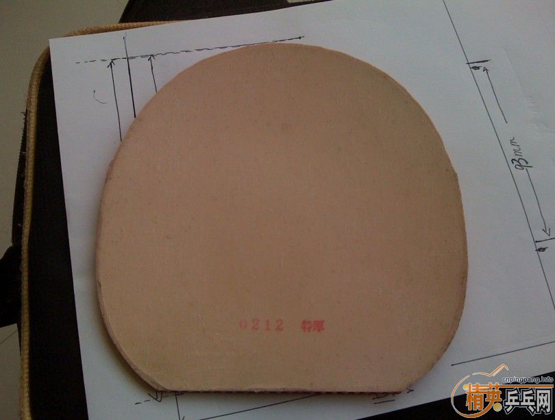 ����  100����