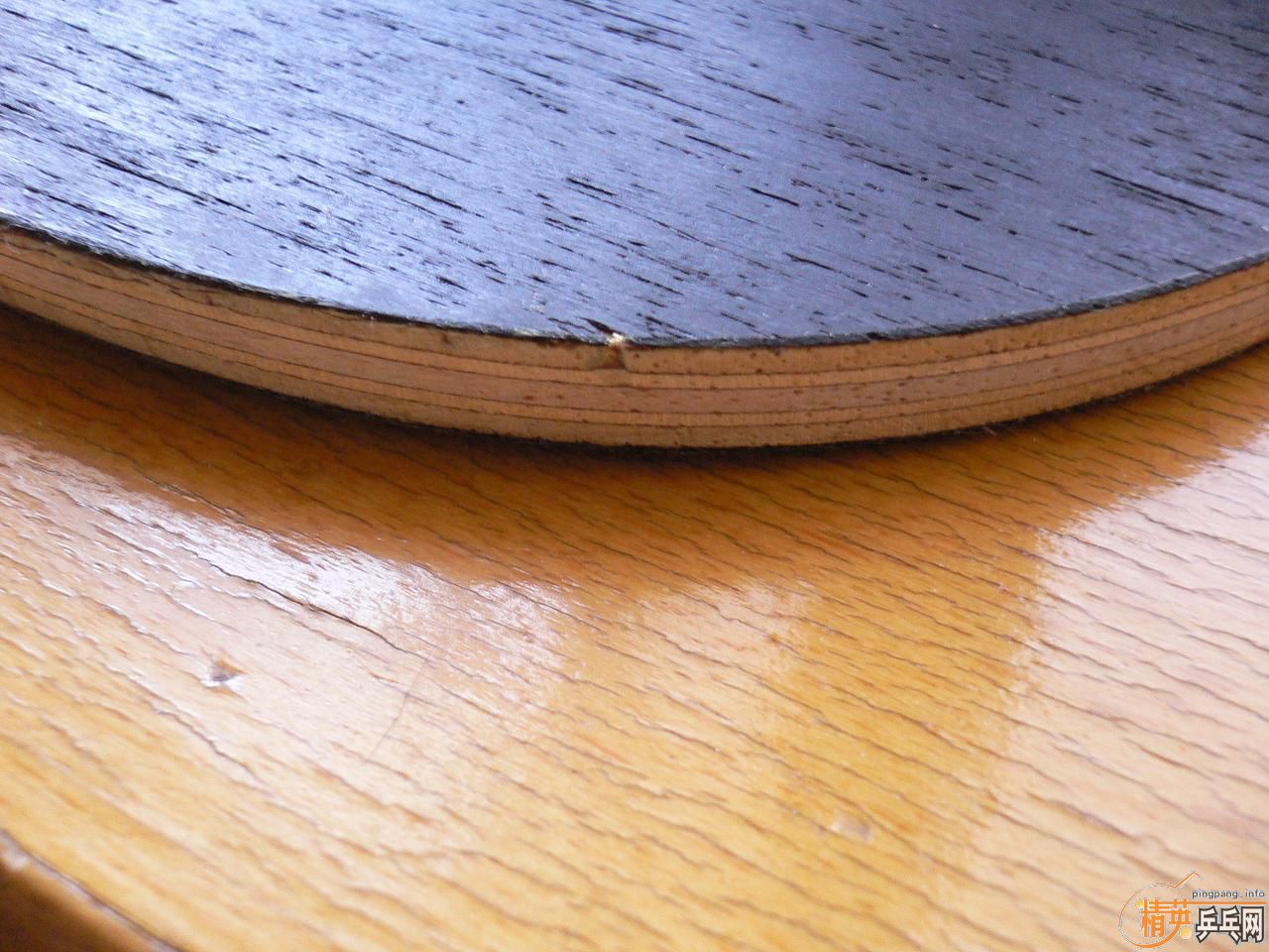 ��������� T���� ��ɫ��ը��