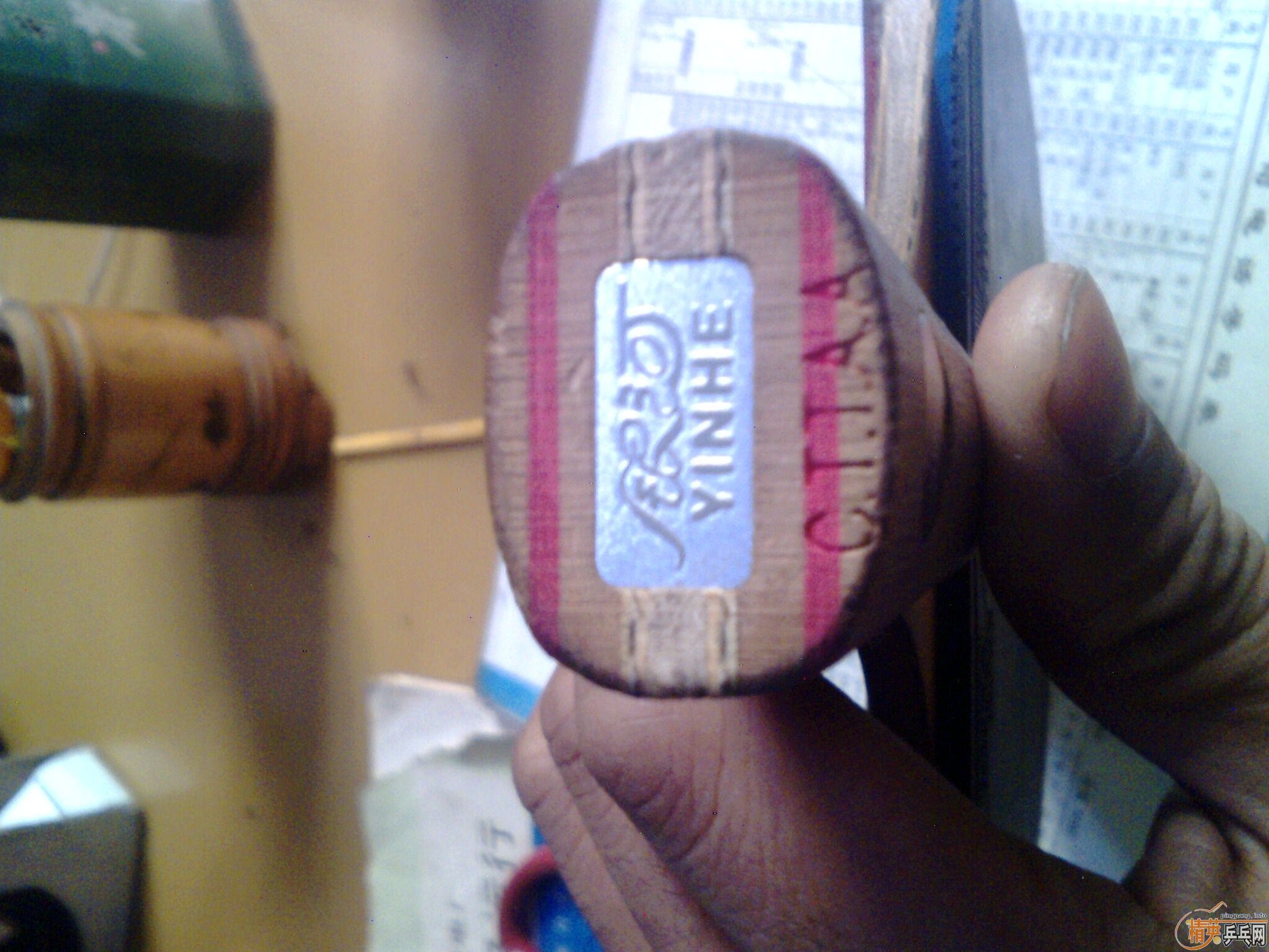 ����t8�������Ӵ�ľ��ˮƽ���治��)