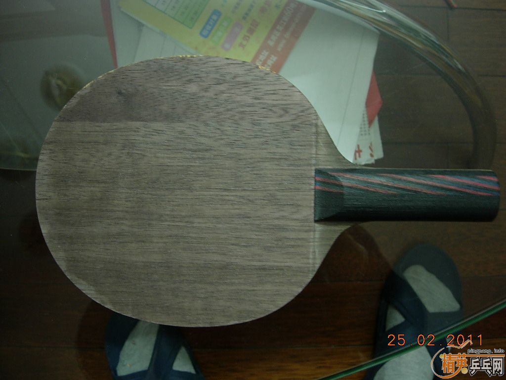 ��һ��ST����OCŷ�棬��С�ı�Ե��м��һ��С�������������׽���300����