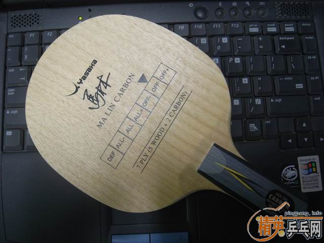 ���հ�����̼����ɫ��ͼ����Ʒ������һ��